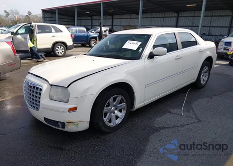 2007 Chrysler 300 Touring from USA, damaged, VIN 2C3KA53G67H608563